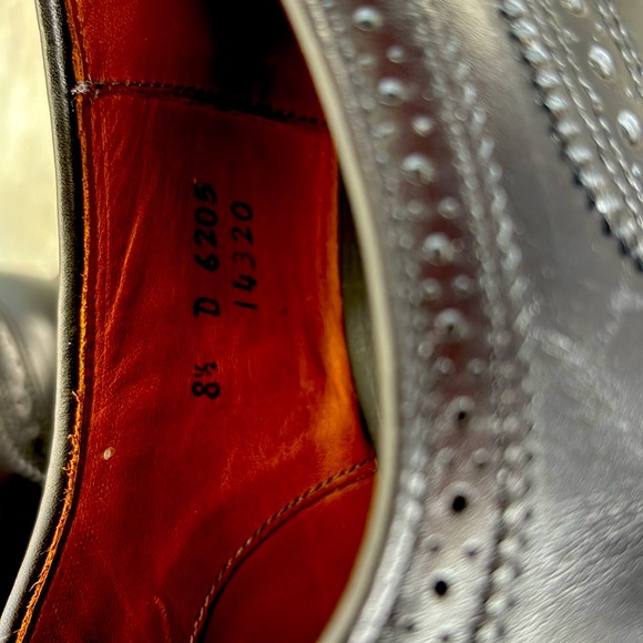 Allen Edmonds McAllister Wingtip Dress Shoes - Men’s Size 8 1/2 - Like New - Picture 7 of 7